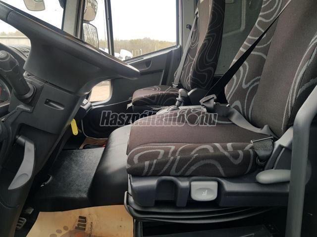 Iveco Eurocargo 180E28 - شاحنة نقل المواشي شاحنة: صور 4 Iveco Eurocargo 180E28 - شاحنة نقل المواشي شاحنة: صور 4