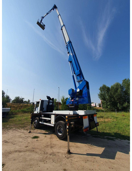 Iveco Eurocargo ML 180 E 24 - Bizocchi KJF 320 lifting basket 32 m - شاحنة, شاحنة كرين: صور 3 Iveco Eurocargo ML 180 E 24 - Bizocchi KJF 320 lifting basket 32 m - شاحنة, شاحنة كرين: صور 3
