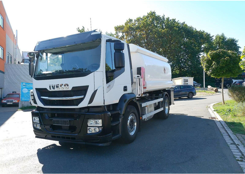 Iveco Magirus 420 - Tanker truck - شاحنة صهريج: صور 1 Iveco Magirus 420 - Tanker truck - شاحنة صهريج: صور 1