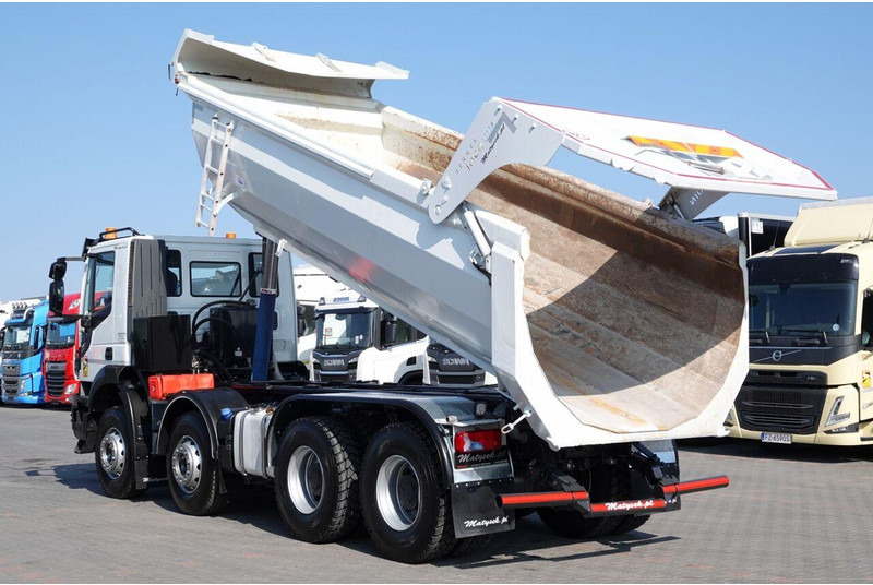 Iveco STRALIS X-WAY 480 / 8x4 / WYWROTKA TYLNOZSYP + HYDROKLAPA / OPON - قلابات: صور 2 Iveco STRALIS X-WAY 480 / 8x4 / WYWROTKA TYLNOZSYP + HYDROKLAPA / OPON - قلابات: صور 2