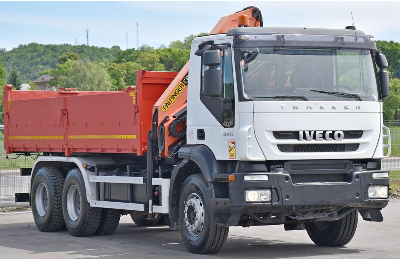 Iveco TRAKKER 360 * KIPPER 5,60 m * PK 15500 + FUNK * 6x4 - قلابات, شاحنة كرين: صور 3 Iveco TRAKKER 360 * KIPPER 5,60 m * PK 15500 + FUNK * 6x4 - قلابات, شاحنة كرين: صور 3