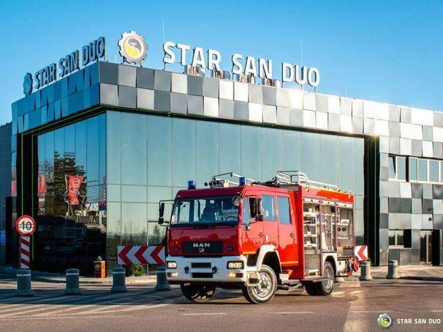 MAN L 80 4x4 Straż Pożarna Firetruck Feuerwehr - المطافئ: صور 3 MAN L 80 4x4 Straż Pożarna Firetruck Feuerwehr - المطافئ: صور 3