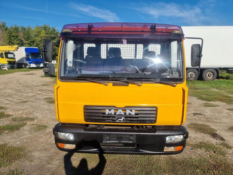 MAN LE 8.180 Meiller Kipper Three-Sided Tipper - 3 old. billencs - T - قلابات: صور 5 MAN LE 8.180 Meiller Kipper Three-Sided Tipper - 3 old. billencs - T - قلابات: صور 5