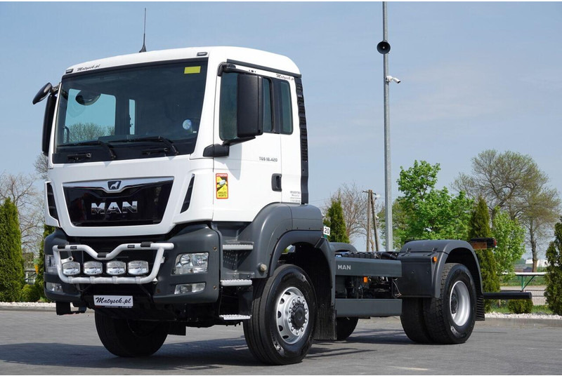 MAN TGS 18.420 / 4X4 / RAMA DŁ. 5,6 M / NAVI / DO ZABUDOWY / SPROWA - الشاسيه شاحنة: صور 1 MAN TGS 18.420 / 4X4 / RAMA DŁ. 5,6 M / NAVI / DO ZABUDOWY / SPROWA - الشاسيه شاحنة: صور 1