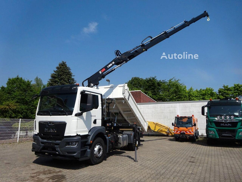 MAN TGS 22.400 - 3 way tipper + crane - قلابات, شاحنة كرين: صور 1 MAN TGS 22.400 - 3 way tipper + crane - قلابات, شاحنة كرين: صور 1