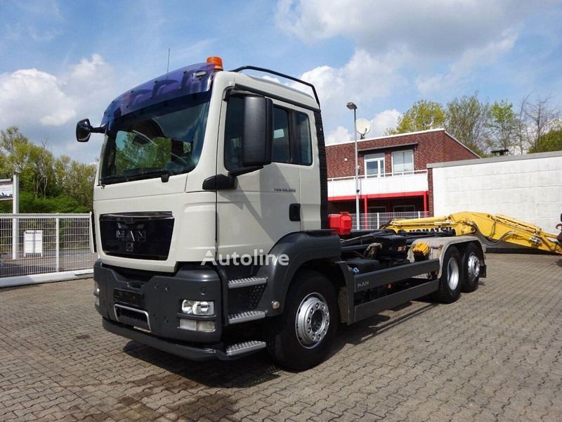 MAN TGS 26.320 - Hook lift truck - شاحنة ذات الخطاف, شاحنة كرين: صور 2 MAN TGS 26.320 - Hook lift truck - شاحنة ذات الخطاف, شاحنة كرين: صور 2