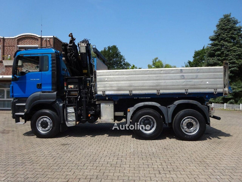 MAN TGS 28.400 - 3 way tipper+crane - قلابات, شاحنة كرين: صور 2 MAN TGS 28.400 - 3 way tipper+crane - قلابات, شاحنة كرين: صور 2
