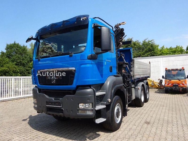 MAN TGS 28.400 - 3 way tipper+crane - قلابات, شاحنة كرين: صور 1 MAN TGS 28.400 - 3 way tipper+crane - قلابات, شاحنة كرين: صور 1