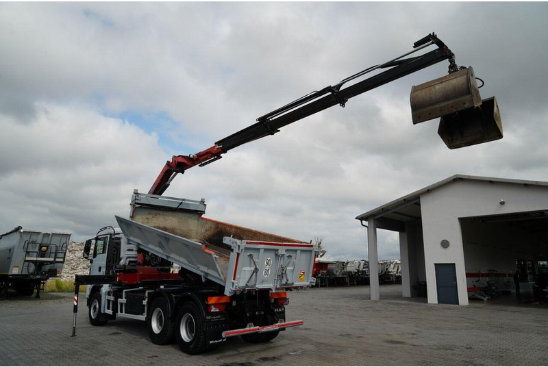 MAN TGS 33.360 / WYWROTKA + HDS - قلابات, شاحنة كرين: صور 4 MAN TGS 33.360 / WYWROTKA + HDS - قلابات, شاحنة كرين: صور 4