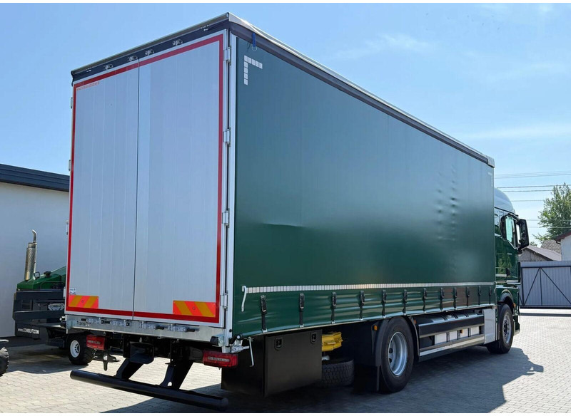 MAN TGX 18.470 - Curtain side - شاحنة ستارة: صور 5 MAN TGX 18.470 - Curtain side - شاحنة ستارة: صور 5