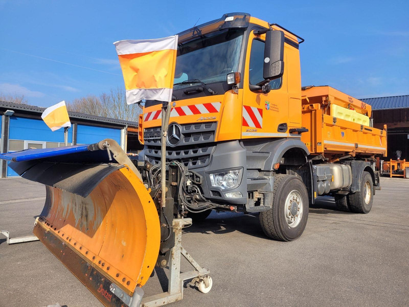 Mercedes-Benz 2036 AK 4x4 3-Way Meiller Tipper Crane HIAB XS088BS-2HiDuo - قلابات, شاحنة كرين: صور 3 Mercedes-Benz 2036 AK 4x4 3-Way Meiller Tipper Crane HIAB XS088BS-2HiDuo - قلابات, شاحنة كرين: صور 3