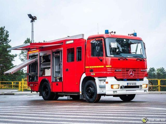 Mercedes-Benz ACTROS 1835 4x2 ZIEGLER FIRE BRIGADE - المطافئ: صور 2 Mercedes-Benz ACTROS 1835 4x2 ZIEGLER FIRE BRIGADE - المطافئ: صور 2