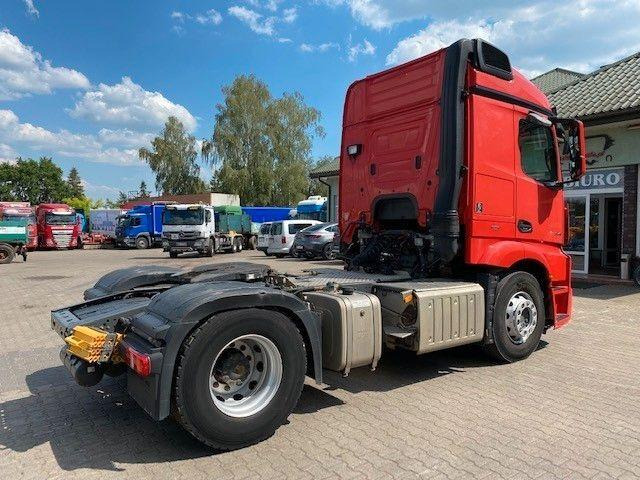 Mercedes-Benz ACTROS 1843 4X2 EURO 6 SATTELZUG - شاحنة جرار: صور 5 Mercedes-Benz ACTROS 1843 4X2 EURO 6 SATTELZUG - شاحنة جرار: صور 5
