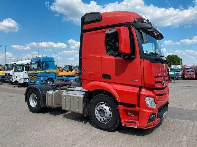 Mercedes-Benz ACTROS 1843 4X2 EURO 6 SATTELZUG - شاحنة جرار: صور 2 Mercedes-Benz ACTROS 1843 4X2 EURO 6 SATTELZUG - شاحنة جرار: صور 2