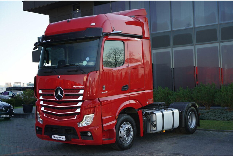 Mercedes-Benz ACTROS 1845 - شاحنة جرار: صور 4 Mercedes-Benz ACTROS 1845 - شاحنة جرار: صور 4