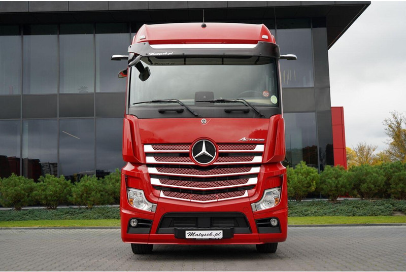 Mercedes-Benz ACTROS 1845 - شاحنة جرار: صور 4 Mercedes-Benz ACTROS 1845 - شاحنة جرار: صور 4