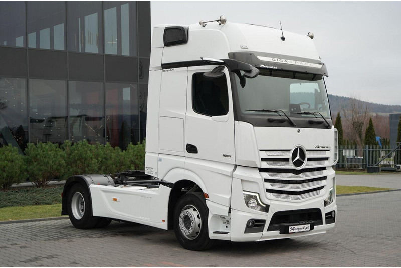 Mercedes-Benz ACTROS 1851 / RETARDER / GIGA SPACE / EURO 6 / SPROWADZONY - شاحنة جرار: صور 2 Mercedes-Benz ACTROS 1851 / RETARDER / GIGA SPACE / EURO 6 / SPROWADZONY - شاحنة جرار: صور 2