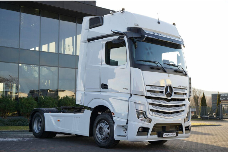 Mercedes-Benz ACTROS L 1851 / GIGA SPACE / RETARDER / 2022 R - شاحنة جرار: صور 5 Mercedes-Benz ACTROS L 1851 / GIGA SPACE / RETARDER / 2022 R - شاحنة جرار: صور 5