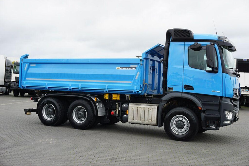 Mercedes-Benz AROCS / 2545 / E 6 / WYWROTKA / 6 X 6 / HYDROBURTA - قلابات: صور 4 Mercedes-Benz AROCS / 2545 / E 6 / WYWROTKA / 6 X 6 / HYDROBURTA - قلابات: صور 4