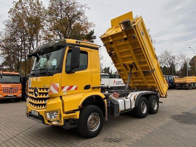 Mercedes-Benz AROCS 2648 - قلابات: صور 1 Mercedes-Benz AROCS 2648 - قلابات: صور 1