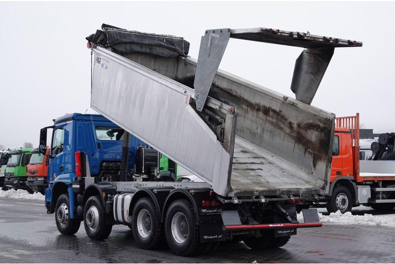 Mercedes-Benz AROCS 3243 / 8x4 / WYWROTKA 20m3 / TYLNOZSYP / EURO 6 / OPONY 10 - قلابات: صور 3 Mercedes-Benz AROCS 3243 / 8x4 / WYWROTKA 20m3 / TYLNOZSYP / EURO 6 / OPONY 10 - قلابات: صور 3