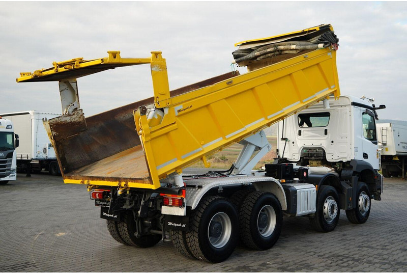 Mercedes-Benz AROCS 3243 / 8x4 / WYWROTKA DWUSTRONNA 6.2 M / HYDROBURTA / HYD - قلابات: صور 4 Mercedes-Benz AROCS 3243 / 8x4 / WYWROTKA DWUSTRONNA 6.2 M / HYDROBURTA / HYD - قلابات: صور 4
