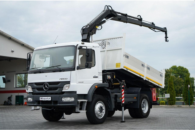 Mercedes-Benz ATEGO 1629 / 4x4 / WYWROTKA + HDS HIAB 111 B-3 / PILOT / ROTAT - قلابات, شاحنة كرين: صور 2 Mercedes-Benz ATEGO 1629 / 4x4 / WYWROTKA + HDS HIAB 111 B-3 / PILOT / ROTAT - قلابات, شاحنة كرين: صور 2