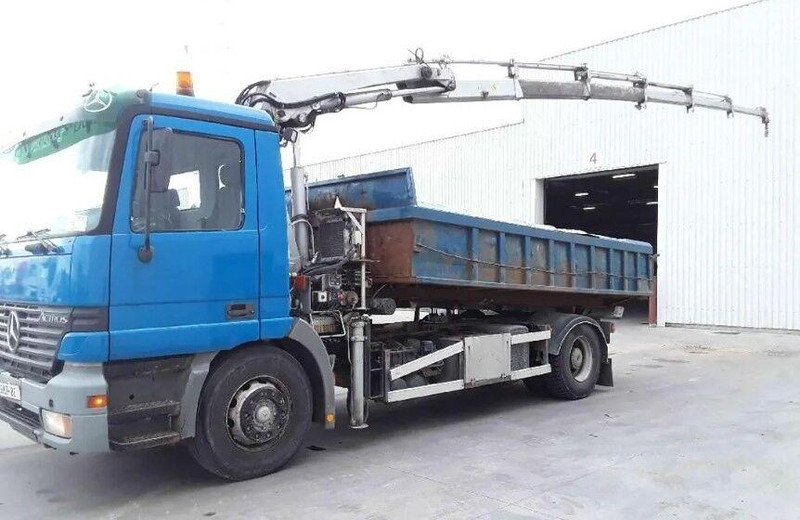 Mercedes-Benz Actros 1835 - شاحنات مسطحة, شاحنة كرين: صور 1 Mercedes-Benz Actros 1835 - شاحنات مسطحة, شاحنة كرين: صور 1