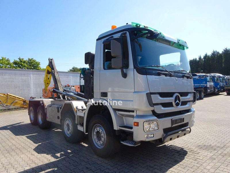 Mercedes-Benz Actros 3244 - Hook lift truck 8x4 - شاحنة ذات الخطاف, شاحنة كرين: صور 2 Mercedes-Benz Actros 3244 - Hook lift truck 8x4 - شاحنة ذات الخطاف, شاحنة كرين: صور 2