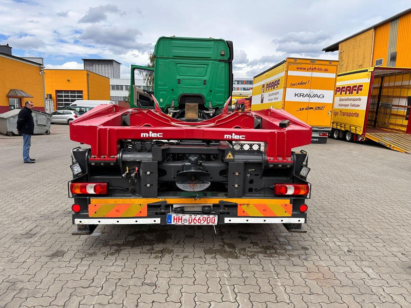 Mercedes-Benz Actros 4 3 Achser BM 963 2648 OM471 6x4 Fg - شاحنة ذات الخطاف, شاحنة كرين: صور 4 Mercedes-Benz Actros 4 3 Achser BM 963 2648 OM471 6x4 Fg - شاحنة ذات الخطاف, شاحنة كرين: صور 4