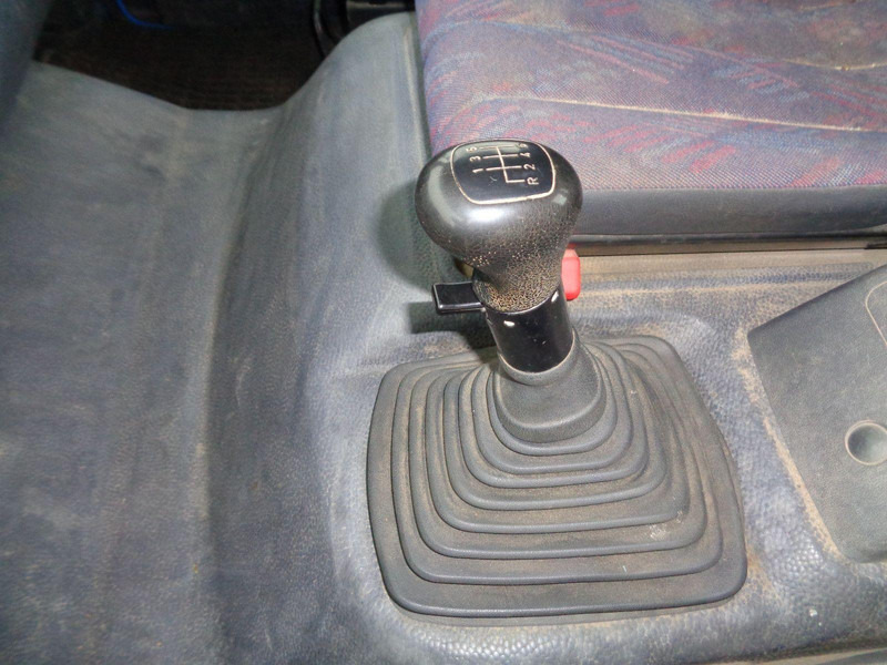 تأجير Mercedes-Benz Atego 1828 Hook lift truck + Crane Hiab 102 Mercedes-Benz Atego 1828 Hook lift truck + Crane Hiab 102: صور 10 تأجير Mercedes-Benz Atego 1828 Hook lift truck + Crane Hiab 102 Mercedes-Benz Atego 1828 Hook lift truck + Crane Hiab 102: صور 10