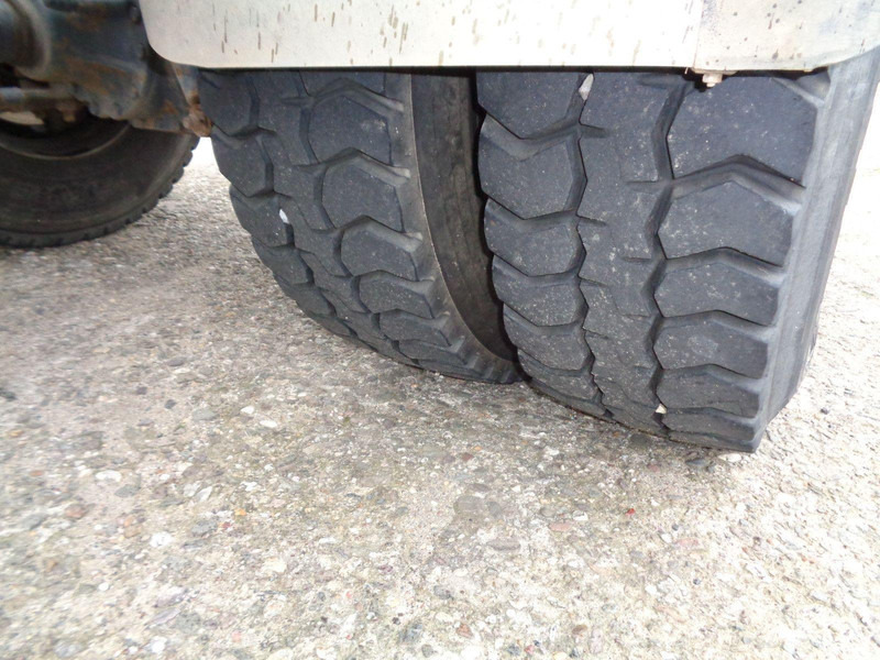 تأجير Mercedes-Benz Atego 1828 Hook lift truck + Crane Hiab 102 Mercedes-Benz Atego 1828 Hook lift truck + Crane Hiab 102: صور 16 تأجير Mercedes-Benz Atego 1828 Hook lift truck + Crane Hiab 102 Mercedes-Benz Atego 1828 Hook lift truck + Crane Hiab 102: صور 16