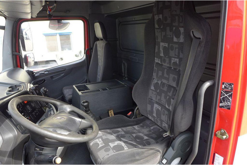 Mercedes-Benz Axor 1826 *Euro5*TÜV*HIAB 099B-2 DUO*1824 1829 - شاحنات مسطحة, شاحنة كرين: صور 5 Mercedes-Benz Axor 1826 *Euro5*TÜV*HIAB 099B-2 DUO*1824 1829 - شاحنات مسطحة, شاحنة كرين: صور 5