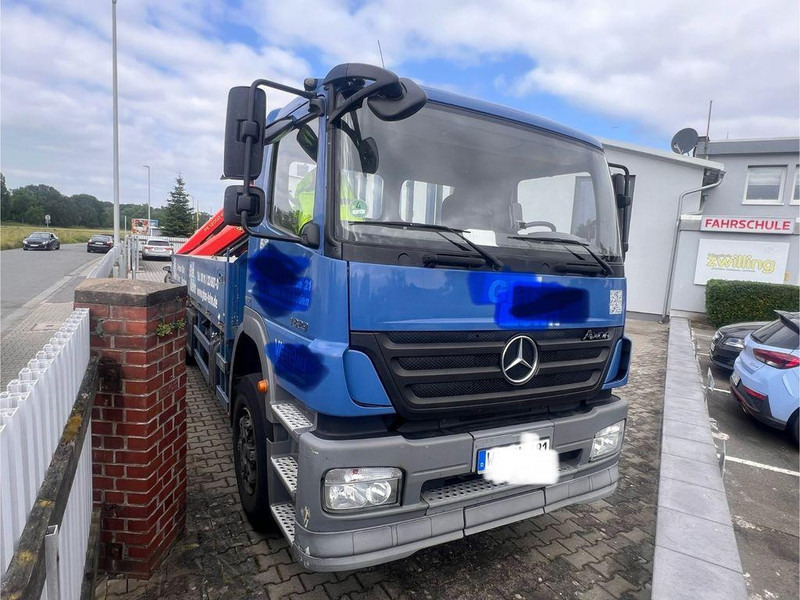 Mercedes-Benz Axor 1829 Palfinger hátsó daru PK 12002 klíma - شاحنات مسطحة, شاحنة كرين: صور 2 Mercedes-Benz Axor 1829 Palfinger hátsó daru PK 12002 klíma - شاحنات مسطحة, شاحنة كرين: صور 2