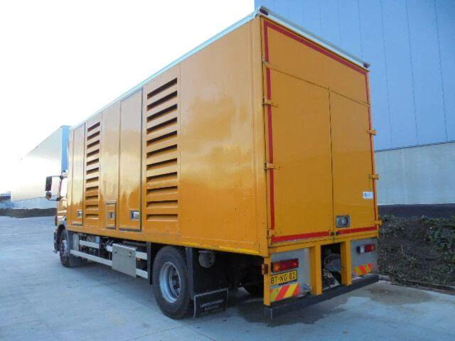 Mercedes-Benz Axor 1829 - Vacuum truck - فراغ شاحنة: صور 5 Mercedes-Benz Axor 1829 - Vacuum truck - فراغ شاحنة: صور 5