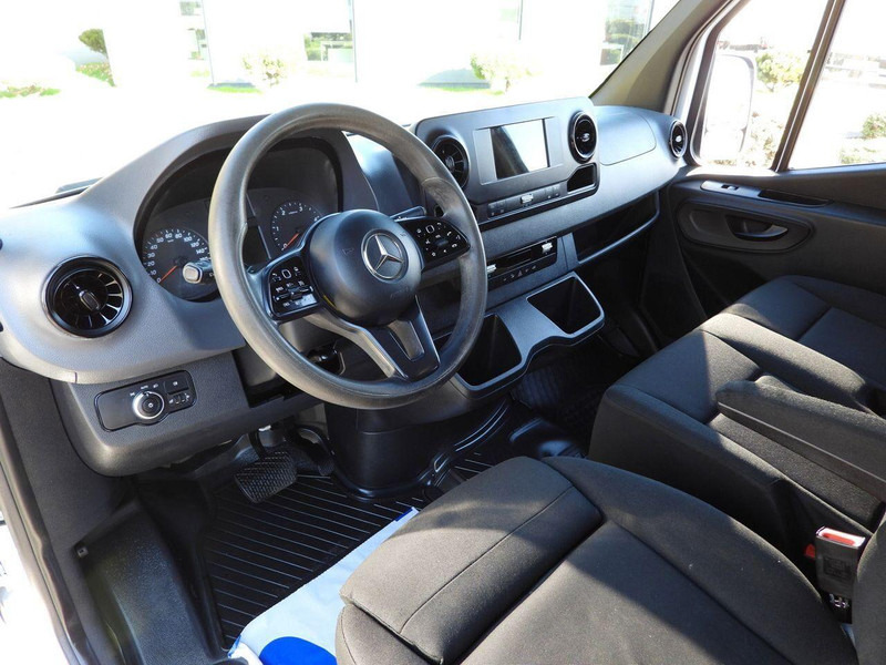 Mercedes-Benz SPRINTER 316 - صغيرة, ميكروباص: صور 2 Mercedes-Benz SPRINTER 316 - صغيرة, ميكروباص: صور 2