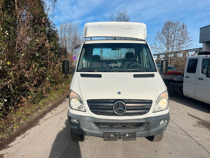 Mercedes-Benz SPRINTER 519 - شاحنة جرار: صور 2 Mercedes-Benz SPRINTER 519 - شاحنة جرار: صور 2