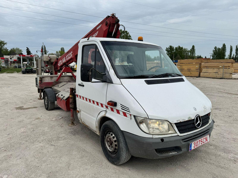 Mercedes-Benz Sprinter 311 - OMME 1950 - Lifting Basket - شاحنة, شاحنة كرين: صور 4 Mercedes-Benz Sprinter 311 - OMME 1950 - Lifting Basket - شاحنة, شاحنة كرين: صور 4
