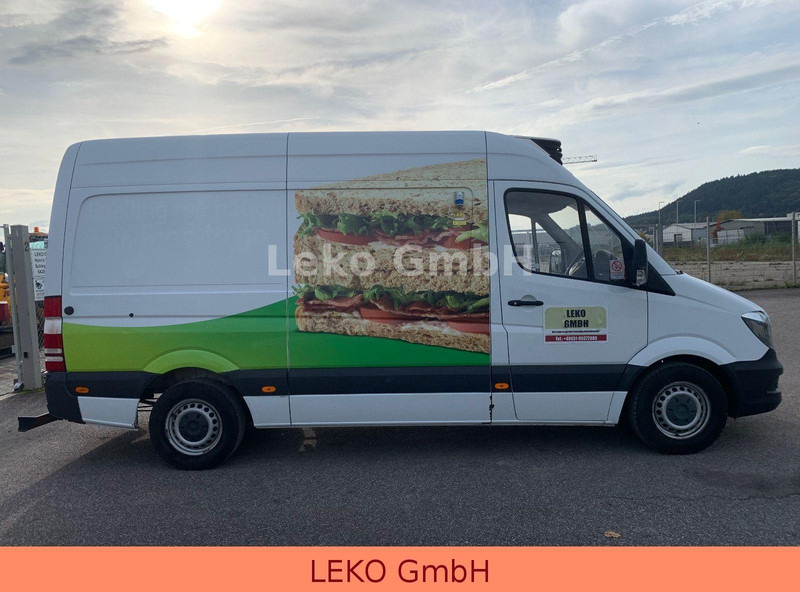 Mercedes-Benz Sprinter 313, Rechtslenker - الشاحنات الصغيرة المبردة: صور 4 Mercedes-Benz Sprinter 313, Rechtslenker - الشاحنات الصغيرة المبردة: صور 4