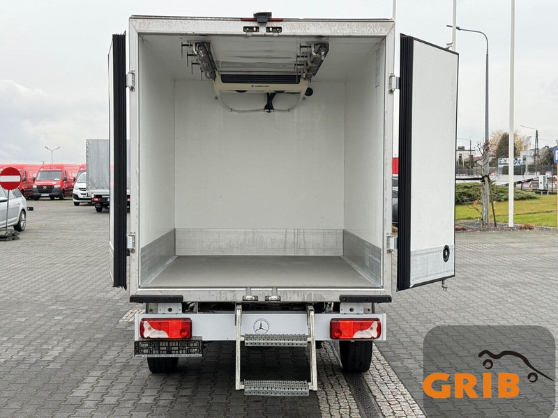 Mercedes-Benz Sprinter 314 Kontener Chłodnia/Mroźnia Hakowa, Hakówka TOP - الشاحنات الصغيرة المبردة: صور 1 Mercedes-Benz Sprinter 314 Kontener Chłodnia/Mroźnia Hakowa, Hakówka TOP - الشاحنات الصغيرة المبردة: صور 1