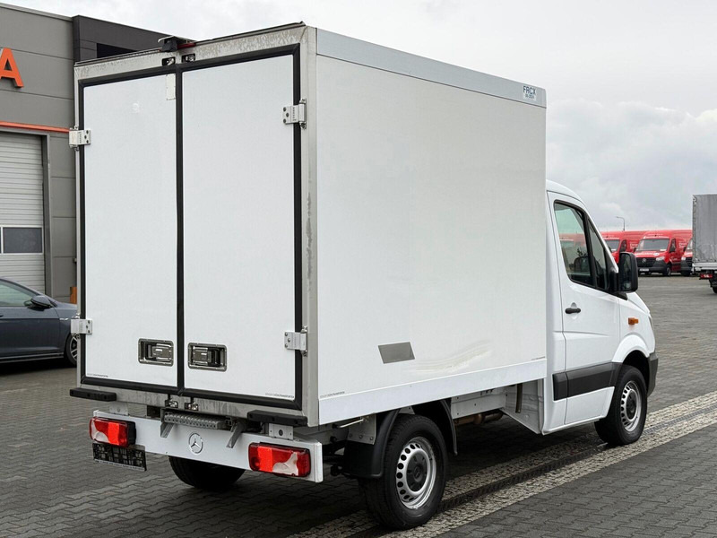 Mercedes-Benz Sprinter 314 Kontener Chłodnia/Mroźnia Hakowa, Hakówka TOP - الشاحنات الصغيرة المبردة: صور 5 Mercedes-Benz Sprinter 314 Kontener Chłodnia/Mroźnia Hakowa, Hakówka TOP - الشاحنات الصغيرة المبردة: صور 5