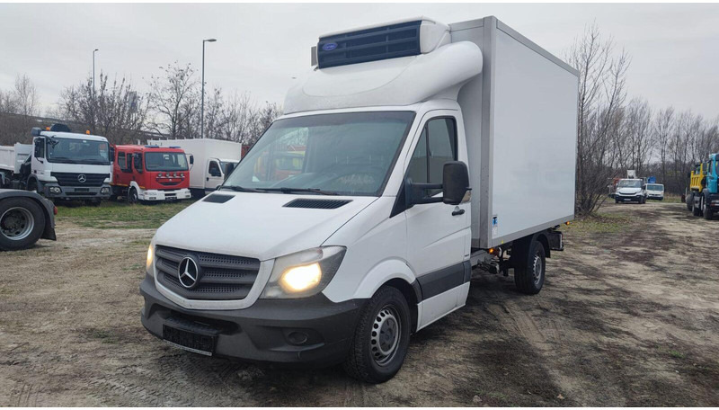 Mercedes-Benz Sprinter 316 cdi - Carrier Xarios 500 frigo - 3,5t - 220V - الشاحنات الصغيرة المبردة: صور 2 Mercedes-Benz Sprinter 316 cdi - Carrier Xarios 500 frigo - 3,5t - 220V - الشاحنات الصغيرة المبردة: صور 2