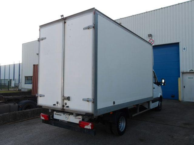 Mercedes-Benz Sprinter 513 Koffer - الشاحنات الصغيرة صندوق مغلق: صور 4 Mercedes-Benz Sprinter 513 Koffer - الشاحنات الصغيرة صندوق مغلق: صور 4