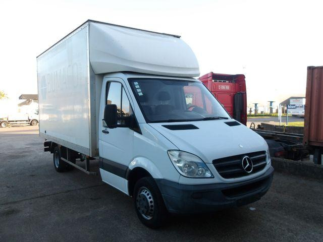 Mercedes-Benz Sprinter 513 Koffer - الشاحنات الصغيرة صندوق مغلق: صور 2 Mercedes-Benz Sprinter 513 Koffer - الشاحنات الصغيرة صندوق مغلق: صور 2