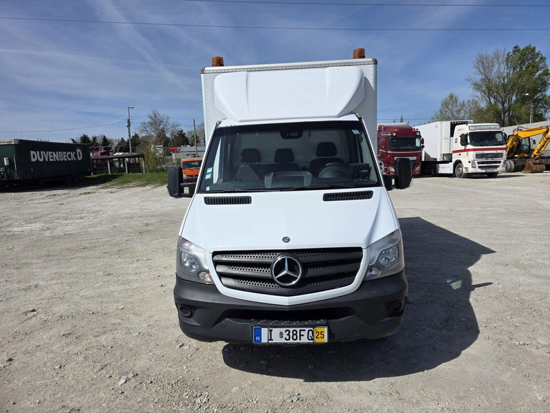 Mercedes-Benz Sprinter 516 CDi - Koffer - الشاحنات الصغيرة صندوق مغلق: صور 3 Mercedes-Benz Sprinter 516 CDi - Koffer - الشاحنات الصغيرة صندوق مغلق: صور 3