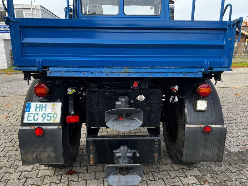 Mercedes-Benz Unimog 427 Platós hókotrócs - جرار بعجلتين: صور 5 Mercedes-Benz Unimog 427 Platós hókotrócs - جرار بعجلتين: صور 5