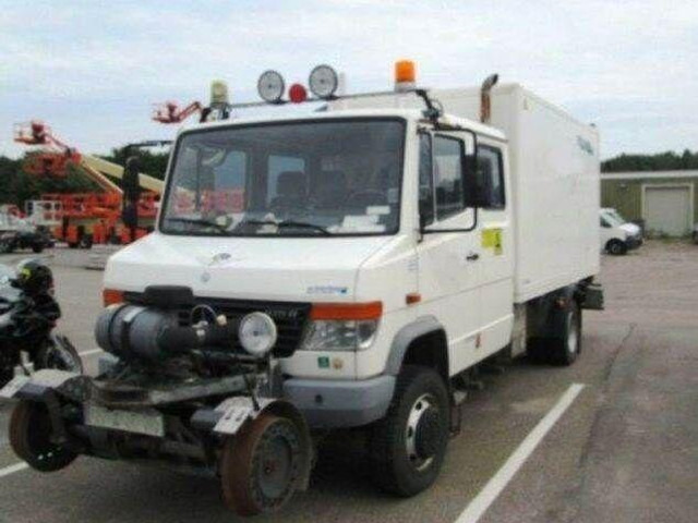 Mercedes-Benz VARIO Schörling RAIL ROAD Two Way Schienen - بصندوق مغلق شاحنة: صور 1 Mercedes-Benz VARIO Schörling RAIL ROAD Two Way Schienen - بصندوق مغلق شاحنة: صور 1