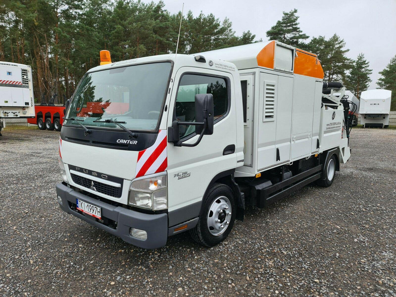 Mitsubishi CANTER Szippantóskocsi - فراغ شاحنة: صور 2 Mitsubishi CANTER Szippantóskocsi - فراغ شاحنة: صور 2