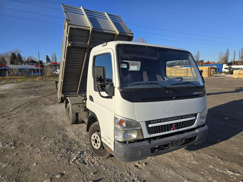 Mitsubishi Canter Fuso 3,0 d - 3 sided Tipper - قلاب صغير: صور 1 Mitsubishi Canter Fuso 3,0 d - 3 sided Tipper - قلاب صغير: صور 1