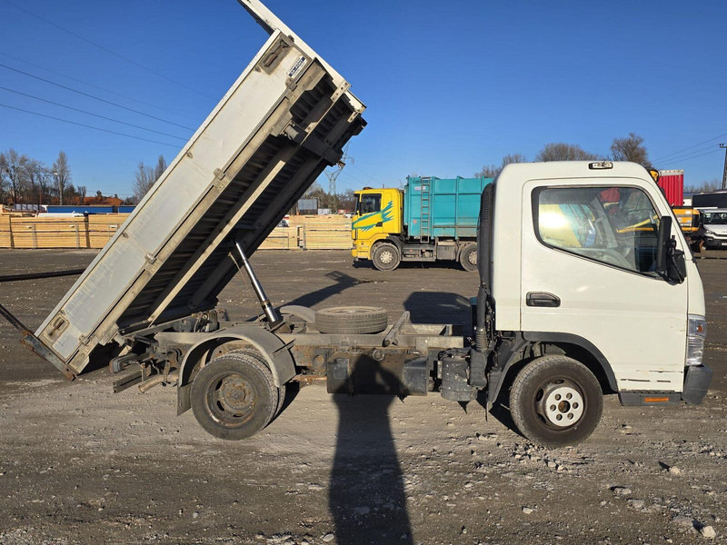 Mitsubishi Canter Fuso 3,0 d - 3 sided Tipper - قلاب صغير: صور 4 Mitsubishi Canter Fuso 3,0 d - 3 sided Tipper - قلاب صغير: صور 4